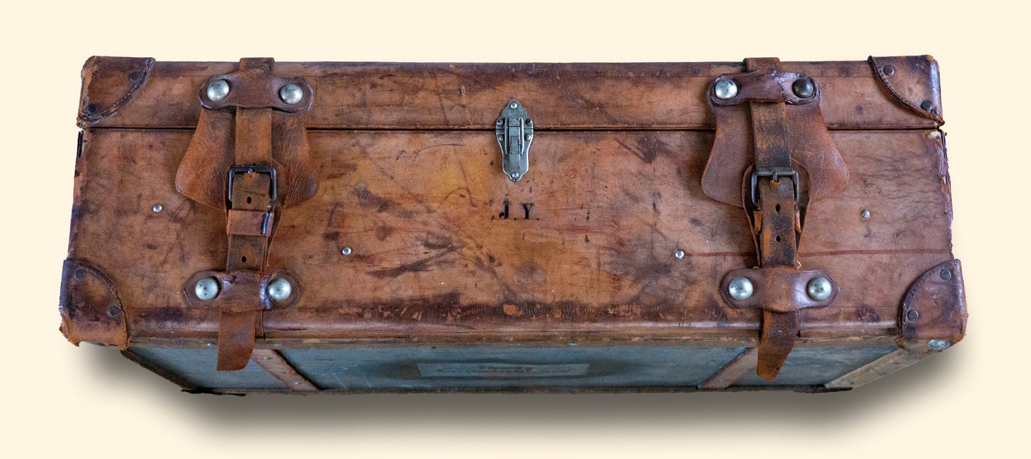 'We'll Meet Again' (travel case)