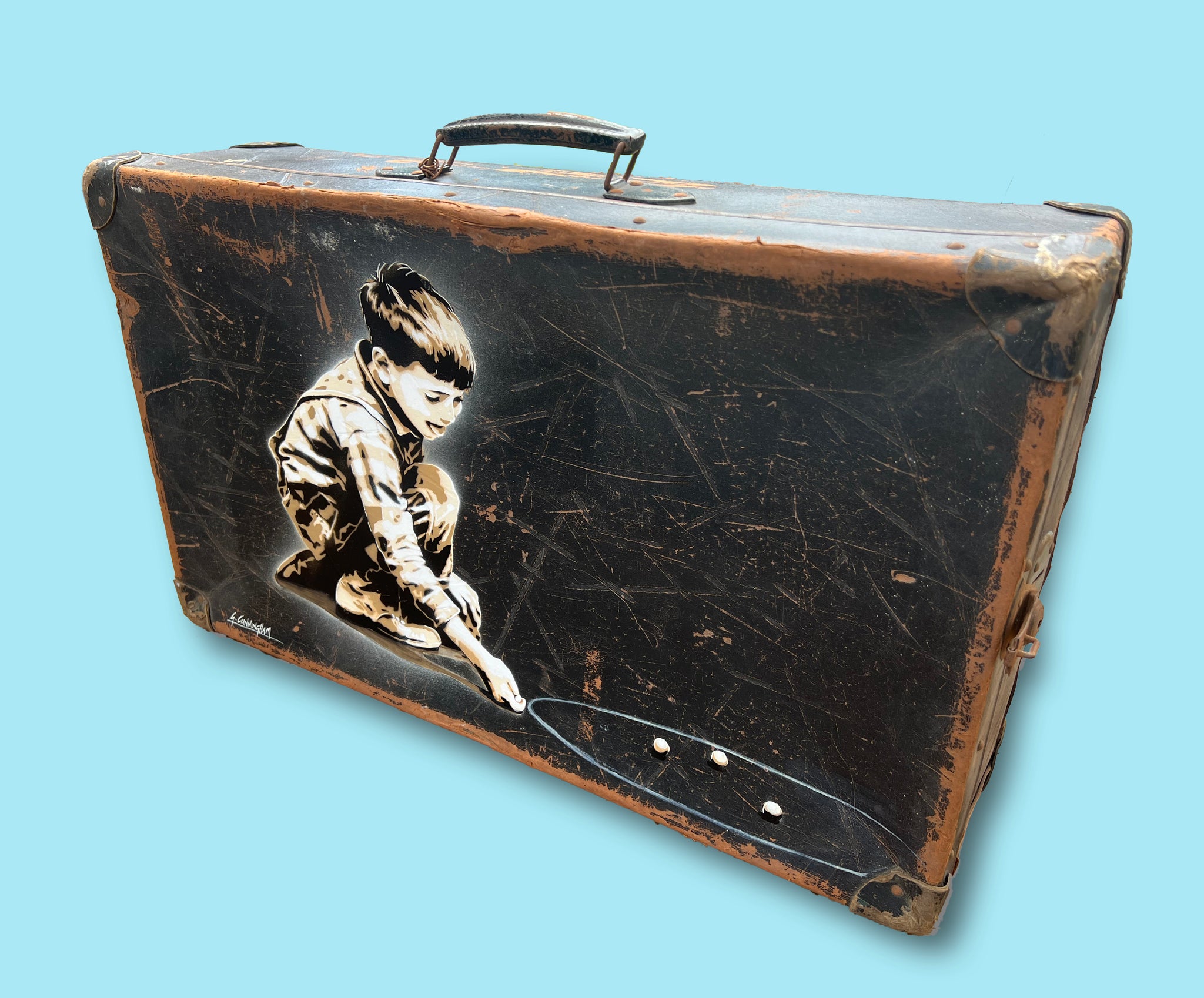 'Sharp Shooter' (Suitcase)