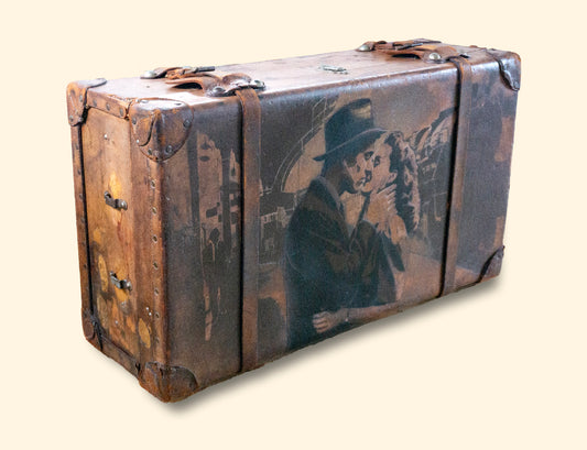'We'll Meet Again' (travel case)
